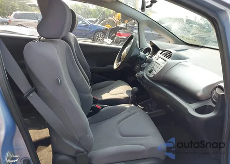 2009 Honda Fit из США, поврежденный, VIN JHMGE88209S052443